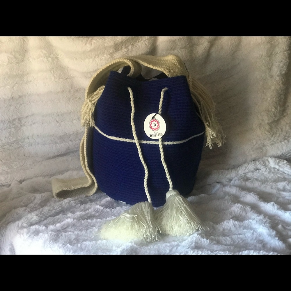 Beautiful Bright Blue Wayuu crossbody mochila bag!!!